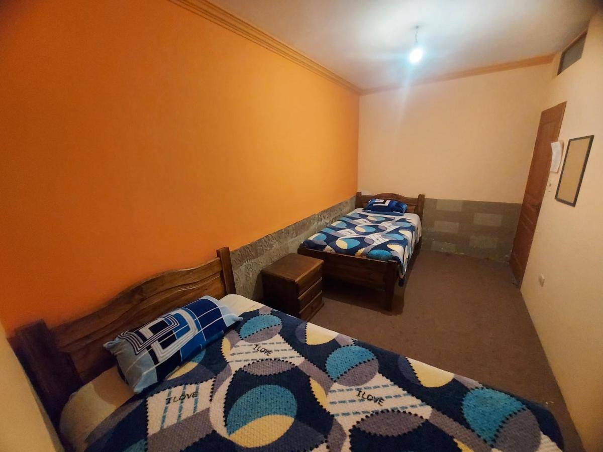 Naupa House Hostel Кочабамба Экстерьер фото